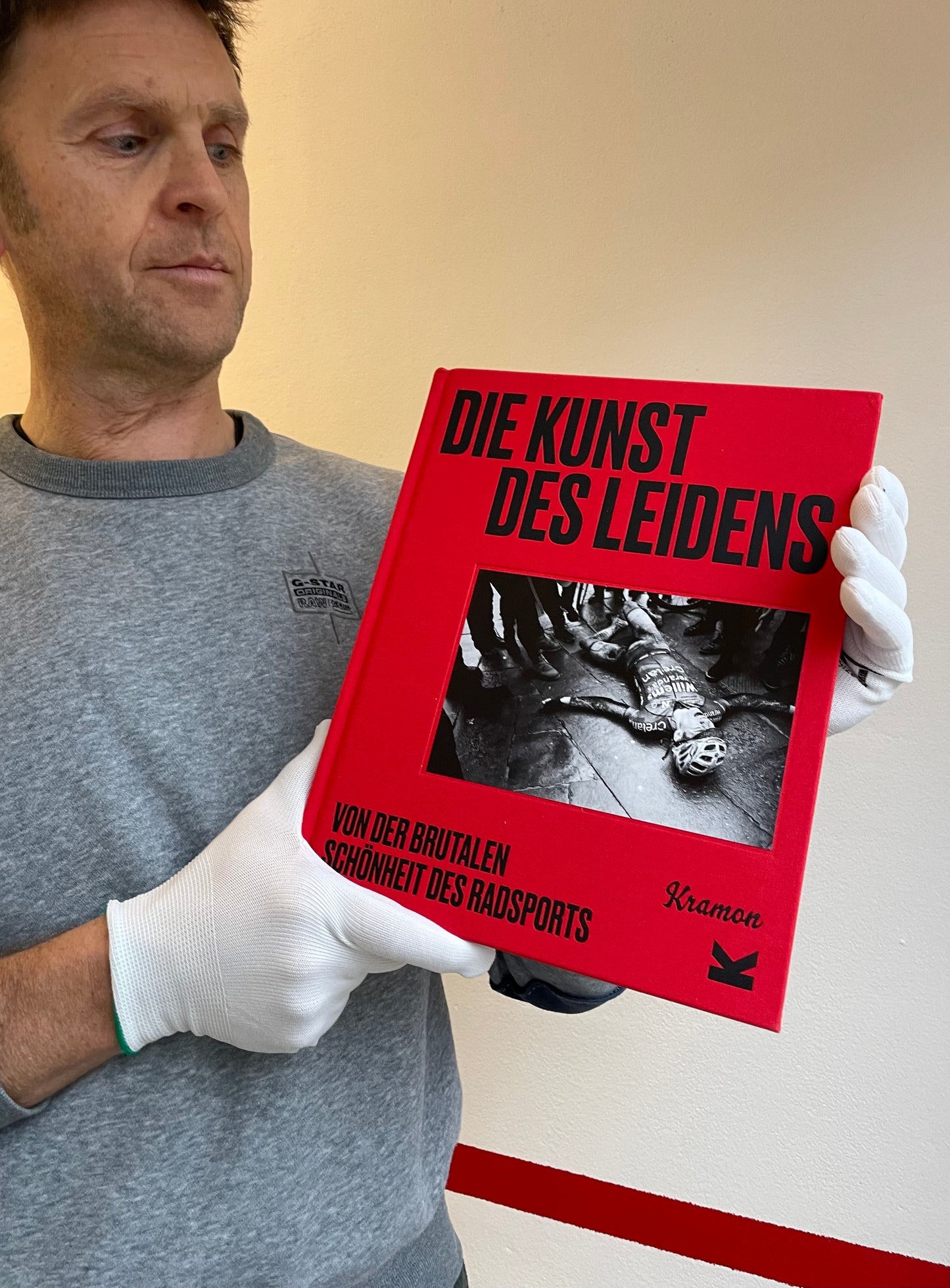 Die Kunst des Leidens - SIGNED German Edition (DEU)