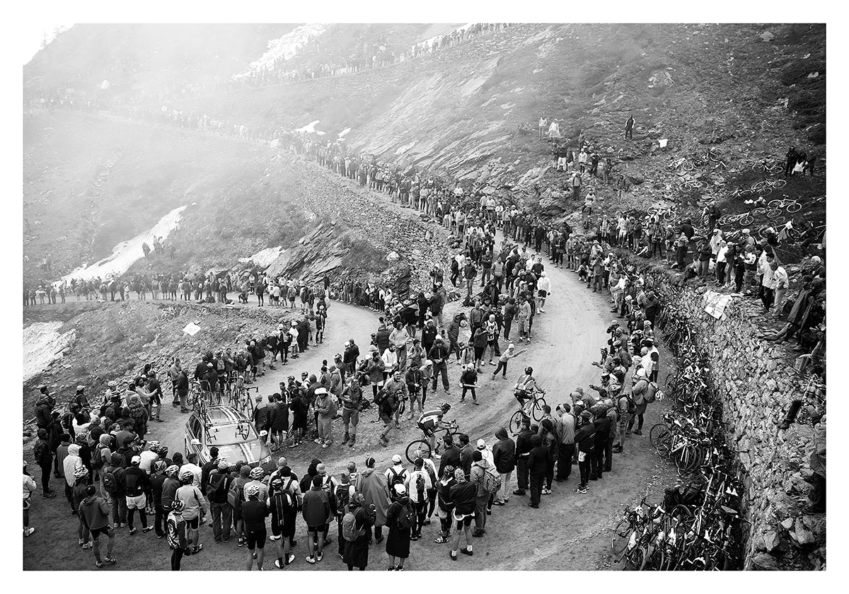 Art Print “Dirt roads up the Colle delle Finestre (2178m)"